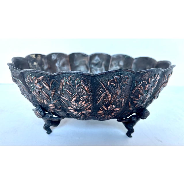 Vintage Scalloped Embossed Copper Jardiniere Footed Bowl For Sale In Dallas - Image 6 of 18