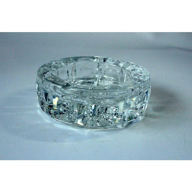 Art Deco - 1930s - Round Heavy Lead Crystal Glass Ashtray For Sale - Image 6 of 9