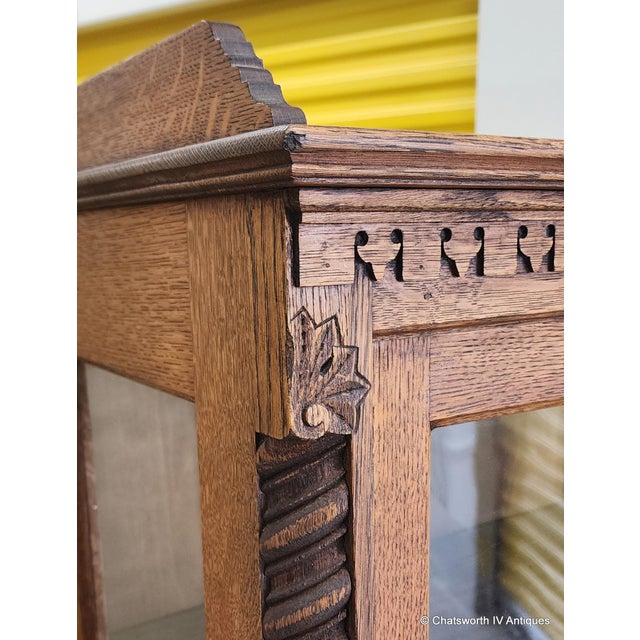 Antique Carved Quartered Oak Paine's Furniture Sliding Glass Door Bookcase C1890-1910 For Sale - Image 9 of 18