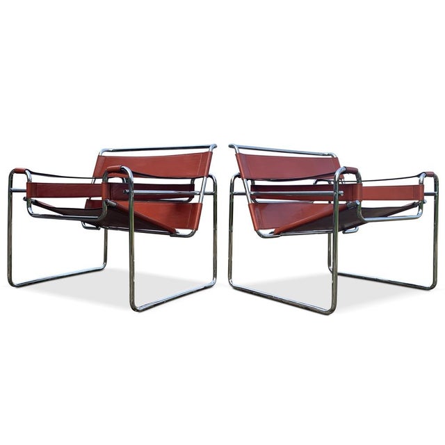 Bauhaus Wassily B3 Armchairs in Chrome and Tan Leather by Marcel Breuer, Set of 2 For Sale - Image 3 of 12