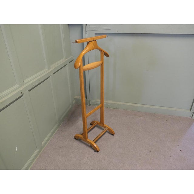 Mid-Century Italian Gentlemans Floor Standing Valet, 1960 For Sale - Image 4 of 5
