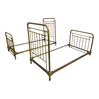 Late 19th Century Whitcomb Metallic Bedstead Co. Heavy Brass Twin Beds - A Pair For Sale