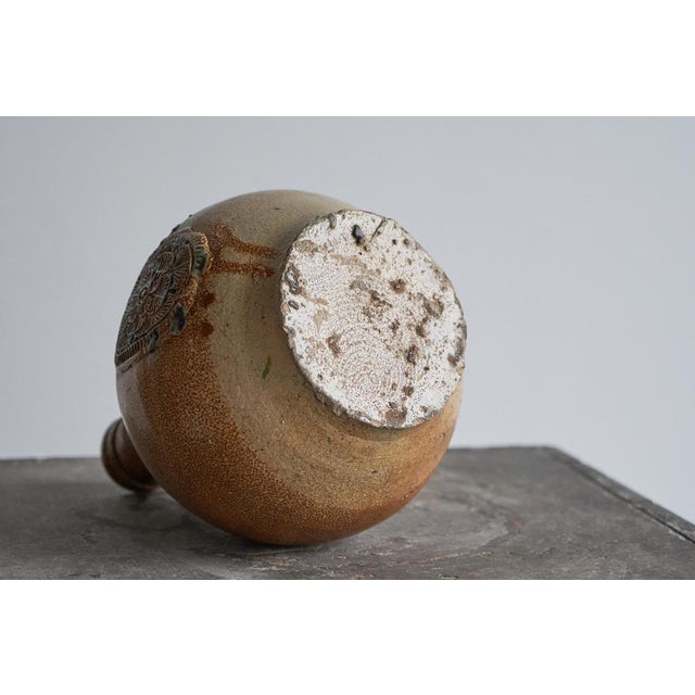 Antique German Jug in Salt Glazed Stoneware For Sale - Image 11 of 12