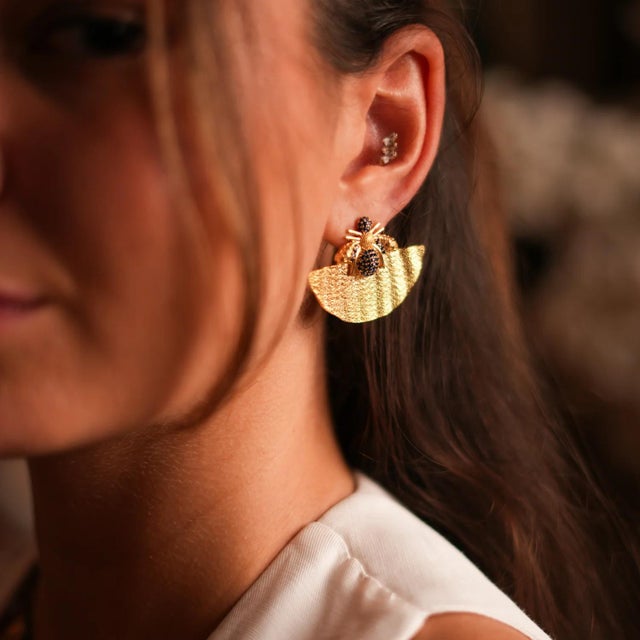 Embrace the power of abundance with the Abundance Honey Bee Sapphire & Gold Chunky Earrings. These stunning earrings...