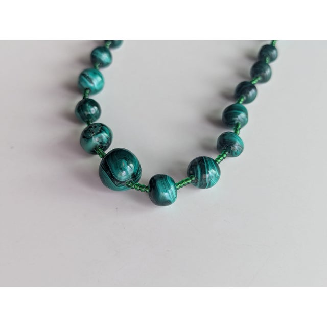 1970s Vintage Graduating Malachite Alternating With Glass Beads, 26" For Sale - Image 5 of 5