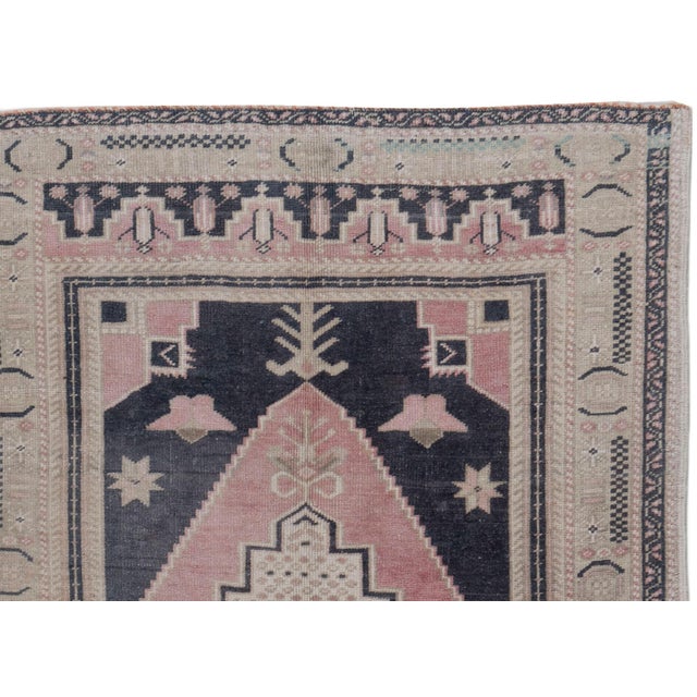 These elegant Oushak rugs are well-suited for a variety of settings, but their most notable effect is the way they bring a...