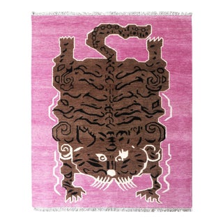 Hand-Knotted Le Tibetan Rug in Fuchsia - 5 X 7 For Sale