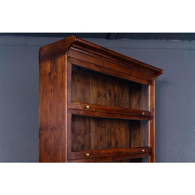 Vintage Display Cabinet in Walnut For Sale - Image 6 of 16