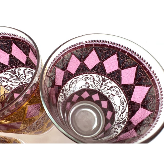 Glass Mid Century West Virginia Glass Company Pink Highball, Regal Amethyst & 22k Gold Harlequin Motif- Set of 7 For Sale - Image 7 of 9