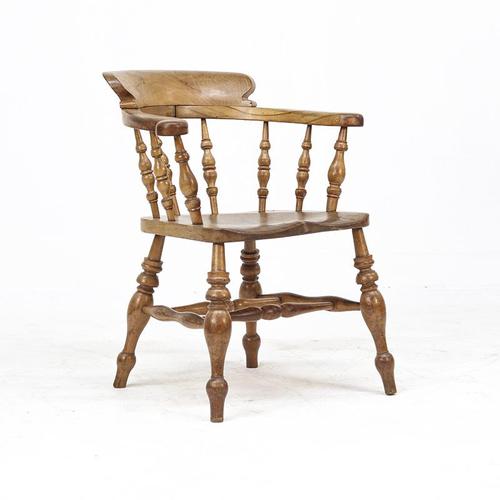 Brown Antique English Countryhouse Captain Chair For Sale - Image 8 of 11