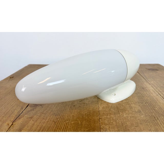 Industrial White Bakelite Wall Light with Milk Glass from Elektrosvit, 1950s For Sale - Image 9 of 18