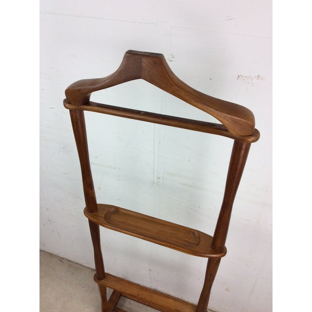 Mid Century Modern Solid Wood Gentleman’s Valet With Carved Accessory Dish For Sale - Image 9 of 12