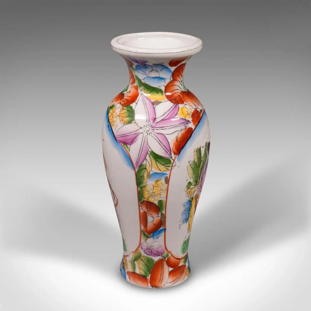 Art Deco 1940s Small Vintage Art Deco Japanese Decorative Posy Vase For Sale - Image 3 of 9