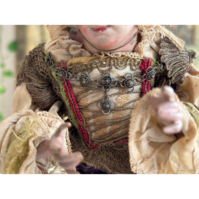 Neapolitan Nativity Woman in Traditional Dress Figure, 1780s For Sale - Image 14 of 18