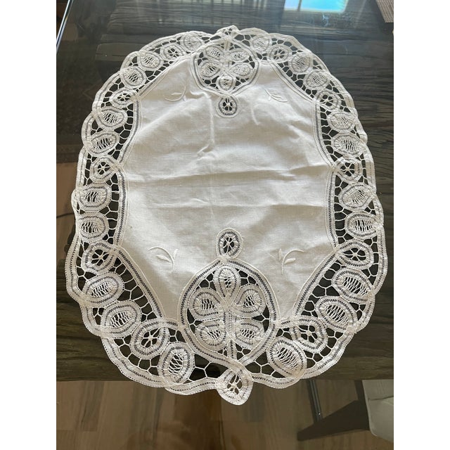 1940s Vintage Crochet Linen Dolly Table Decor For Sale - Image 5 of 5