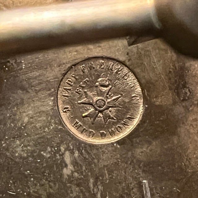 Neoclassical 19th Century Malachite Veneered Mantel Clock and Obelisks Set- 3 Pieces For Sale - Image 3 of 9