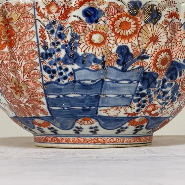 19th Century Imari Hand-Painted Serving Bowl For Sale - Image 9 of 13