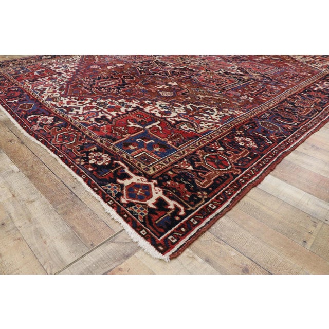 Antique Persian Heriz Rug, 09'03 X 12'04 For Sale In Dallas - Image 6 of 9