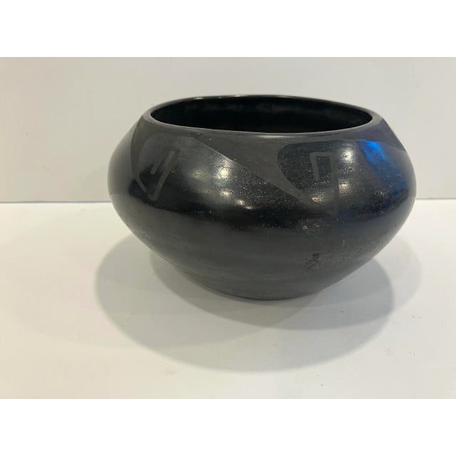 Ceramic 1960s San Ildefonso Pottery Bowl For Sale - Image 7 of 8