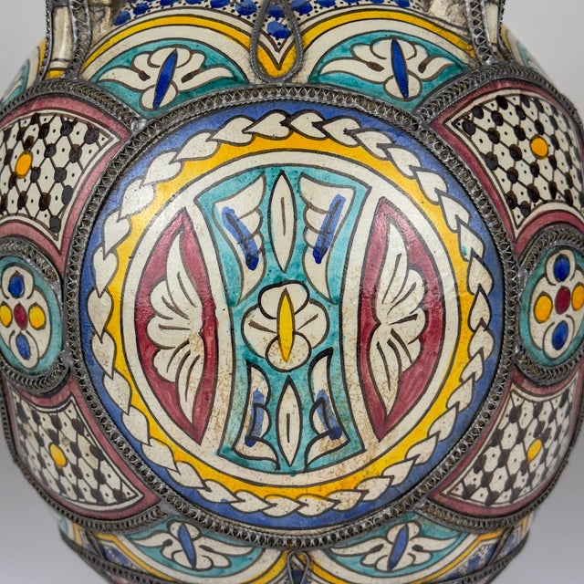 Vintage Moroccan Palatial Pottery Vase, 1930s-1950s For Sale - Image 4 of 17