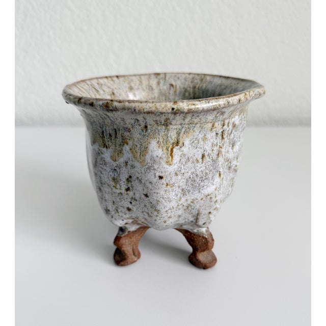 Studio Pottery Footed Plant Pot, Mid 20th Century For Sale In Sacramento - Image 6 of 7