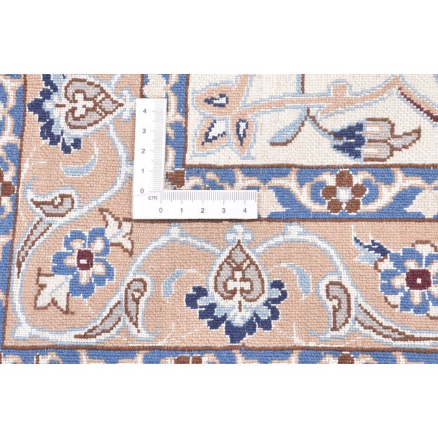 Middle Eastern Nain Rig in Floral Pattern For Sale - Image 3 of 7