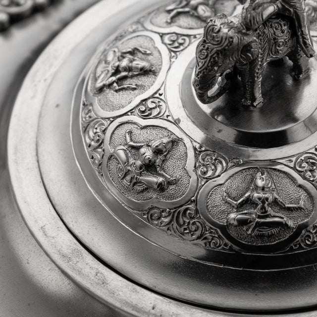 Antique Indian Silver Tea Set from Bangalore, 1890, Set of 3 For Sale - Image 11 of 18