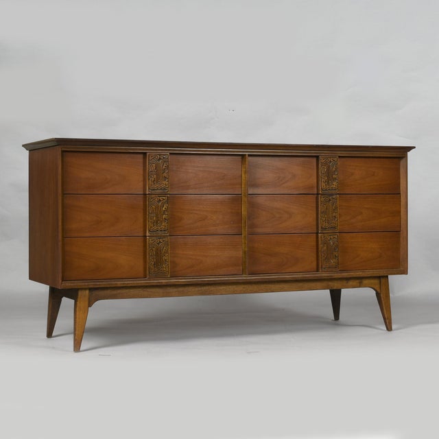 Bassett Aztec 6 Drawer Low Dresser in Mayan Walnut Finish For Sale - Image 6 of 14