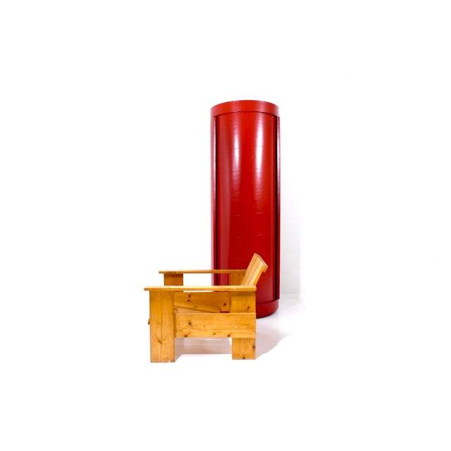 In 1993, Swiss designer Peter Pfister, together with the company Wendepunkt, designed the practical rotating cabinet...
