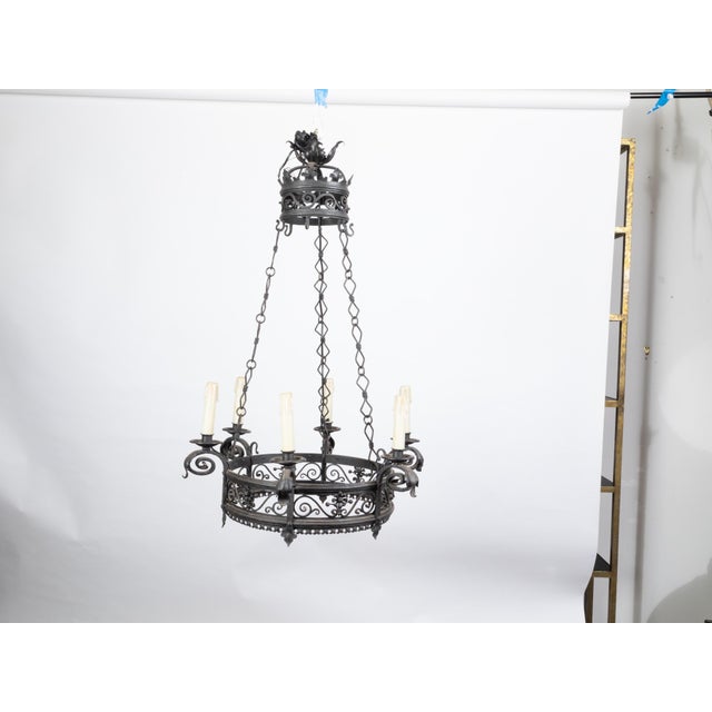 French 1900s French Turn of the Century Iron Chandelier with Six Lights and Scrollwork For Sale - Image 3 of 10