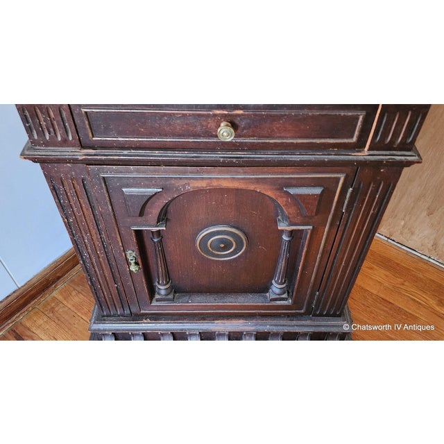 Antique Jacobean Chinese Decorated Carved Walnut Narrow Cabinet by Tomlinson Furniture, C1920s For Sale In New York - Image 6 of 14