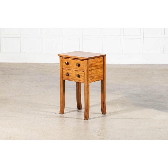 English Mahogany Side Table, 1880s For Sale - Image 3 of 14