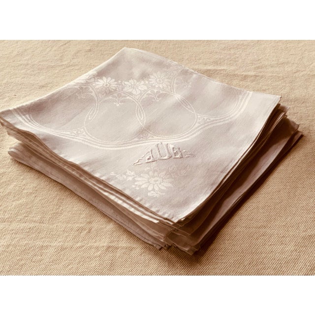 Late 19th Century French Art Deco Style Linen Napkins - Set of 12 For Sale - Image 11 of 12