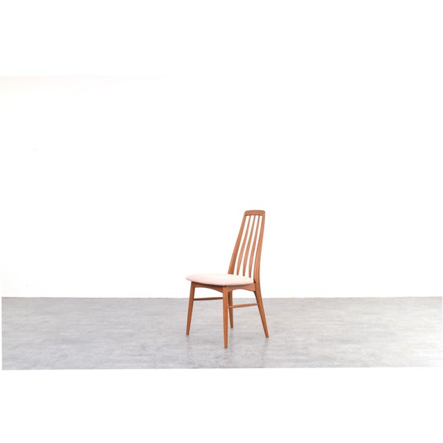Niels Koefoed Mid-Century Modern Eva Dining Chairs in Teak and Wool by Niels Koefoed for Koefoed Hornslet, 1960s, Set of 4 For Sale - Image 4 of 14