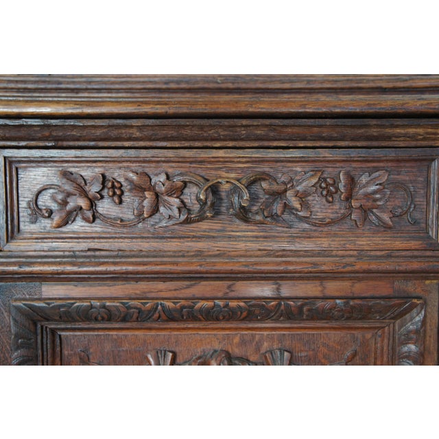 Antique 19th Century French Henry II Carved Oak Hunt Cabinet Bookcase Cupboard For Sale - Image 11 of 12