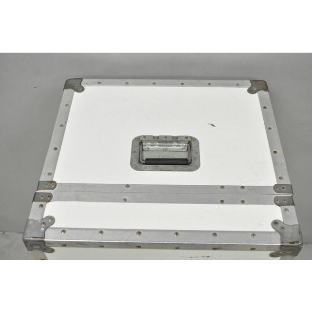 White A&j 5 Drawer Road Case Aa79-103 Rolling Production Hard Case Storage Trunk For Sale - Image 8 of 18