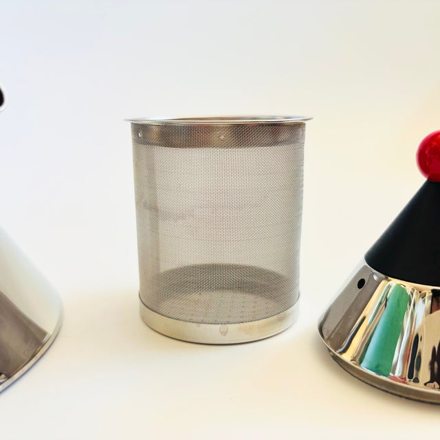 Silver Memphis Style Pilamity Teapot by Moller Designs For Sale - Image 8 of 9