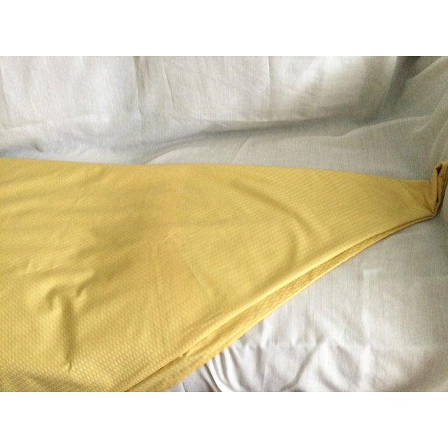 Tablecloth and Table Topper Set- 2 Pieces For Sale - Image 10 of 12