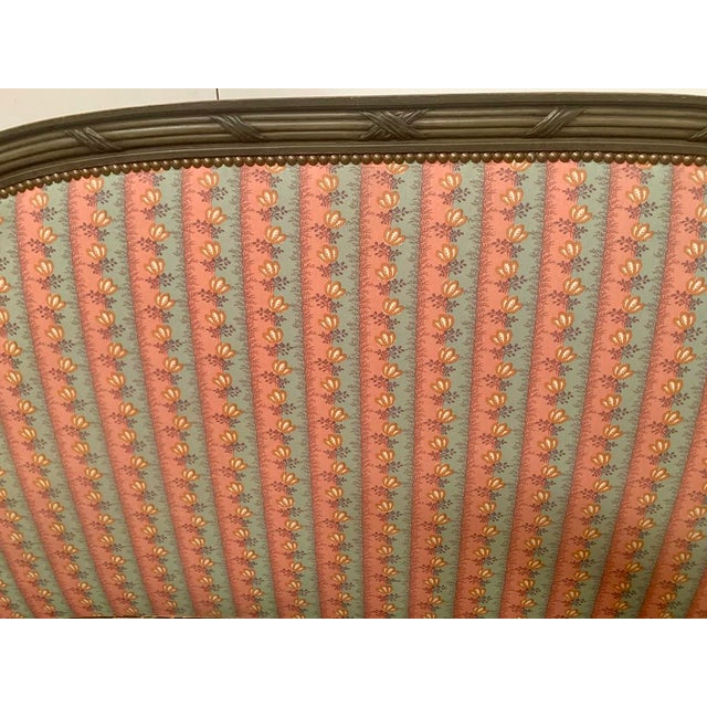 Wood Louis XVI Style Bed in Patinated Beechwood, 1900s For Sale - Image 7 of 15