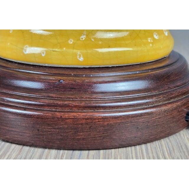 Wildwood Yellow Ribbed & Handled Pottery Urn Table Lamp For Sale - Image 14 of 14