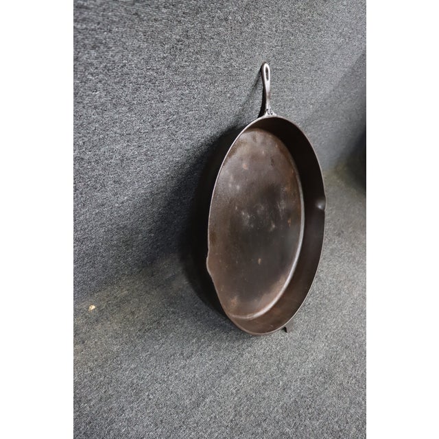 American Rare Eddyville, Kentucky Prison No. 20 Cast Iron Skillet For Sale - Image 3 of 11