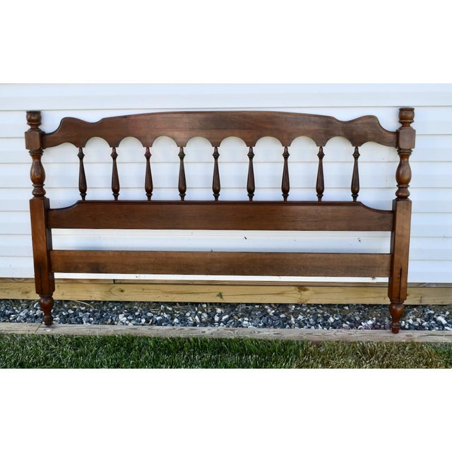 Vintage Queen Size Americana Style Cherry Wood Headboard W/Spindles For Sale In Philadelphia - Image 6 of 12