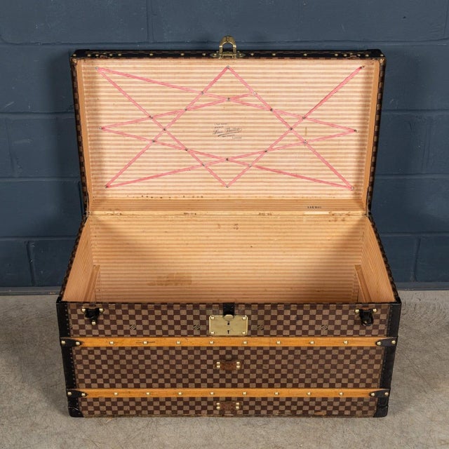 Antique Trunk in Damier Canvas from Louis Vuitton, France, 1900 For Sale - Image 11 of 18