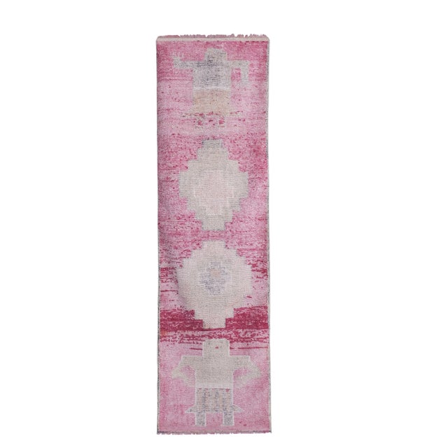 1960s Vintage Pink Turkish Herki Rug 2'12'' X 9'10'' For Sale - Image 13 of 13