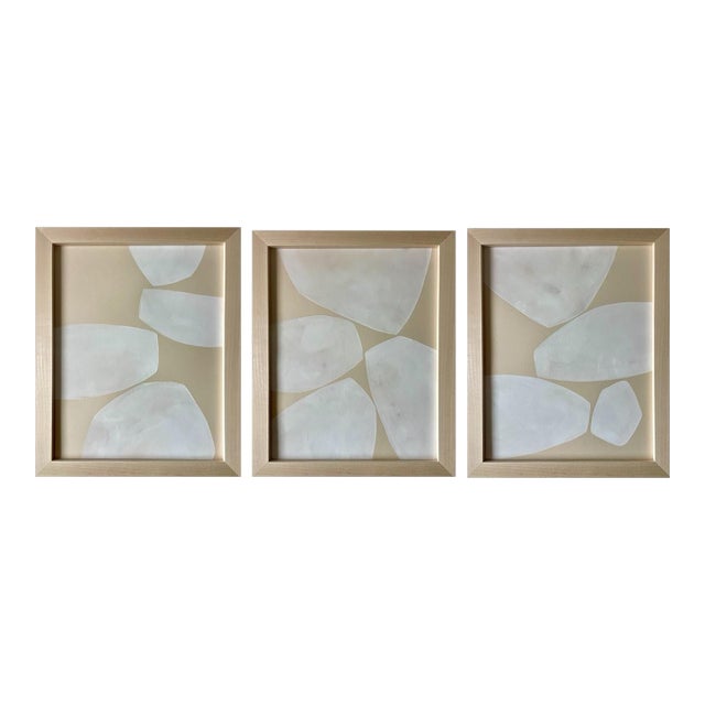 2026 Contemporary Abstract Minimalist Painting Gallery Wall Set of Three on Cotton Paper by Artist r.k. Red For Sale