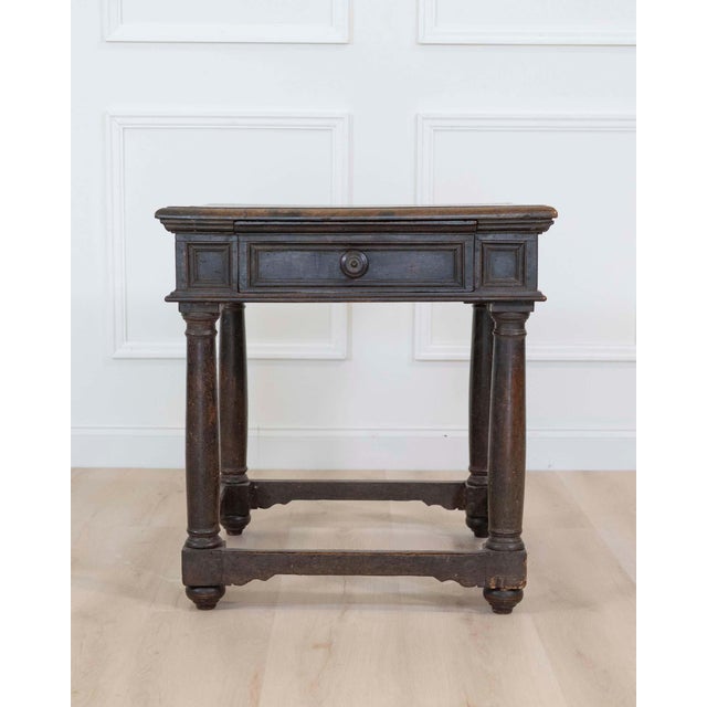 17th Century Italian walnut square side table For Sale In Atlanta - Image 6 of 12