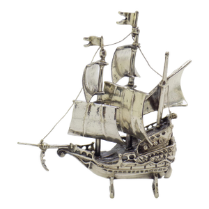 Vintage Italian Handmade Genuine Silver Caravel Sailing Ship Figurine Sculpture