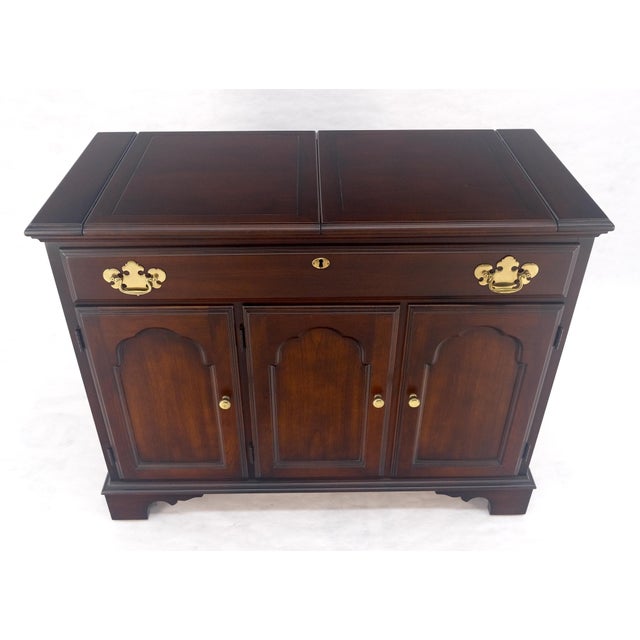Flip Top Serving Bar cabinet Solid Cherry Bracket Feet MINT For Sale - Image 12 of 18