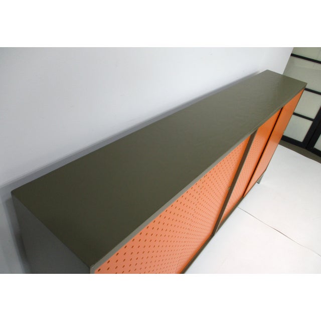 Mid Century Credenza Bookcase Storage Cabinet in the Style of Paul McCobb For Sale - Image 13 of 16