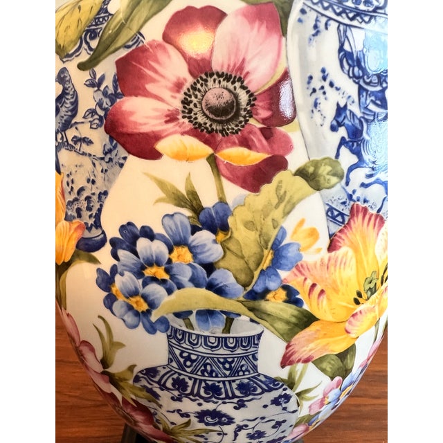 Palm Beach Regency Style Ceramic Floral Tulip Table Lamp Blue & White Jar Motif Exquisite style and condition. Vibrant...